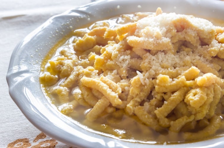 Passatelli: Ein traditionelles Rezept aus der Emilia-Romagna 3 Passatelli