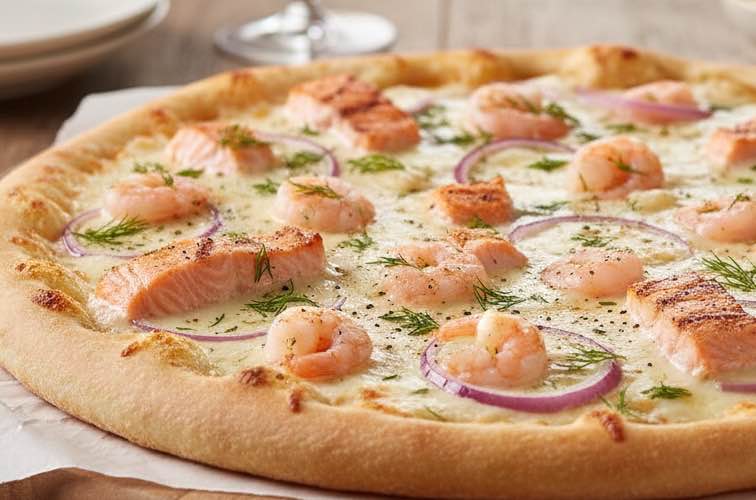 Alaska Pizza leckere Pizza mit Lachs