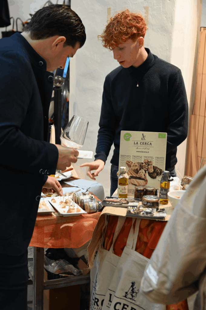 Die größte "Weinmesse" Südtirols für private Genießer im Zentrum von Sterzing! 30 DSC 6080