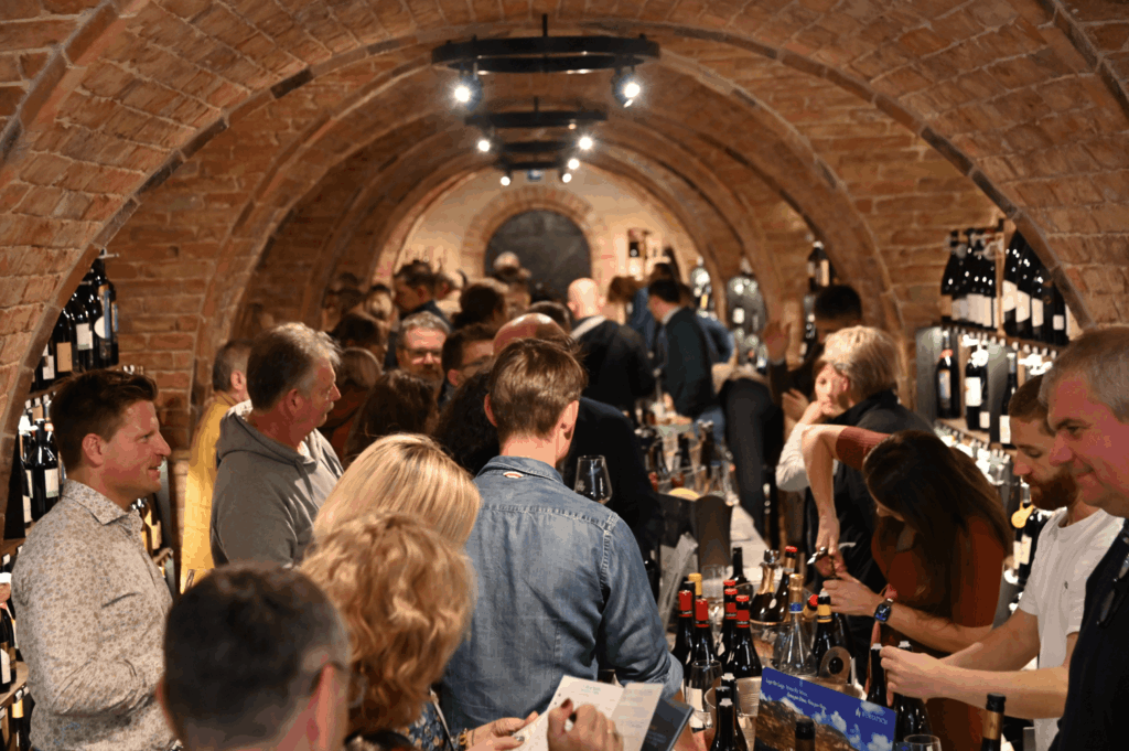 Die größte "Weinmesse" Südtirols für private Genießer im Zentrum von Sterzing! 8 DSC 6170